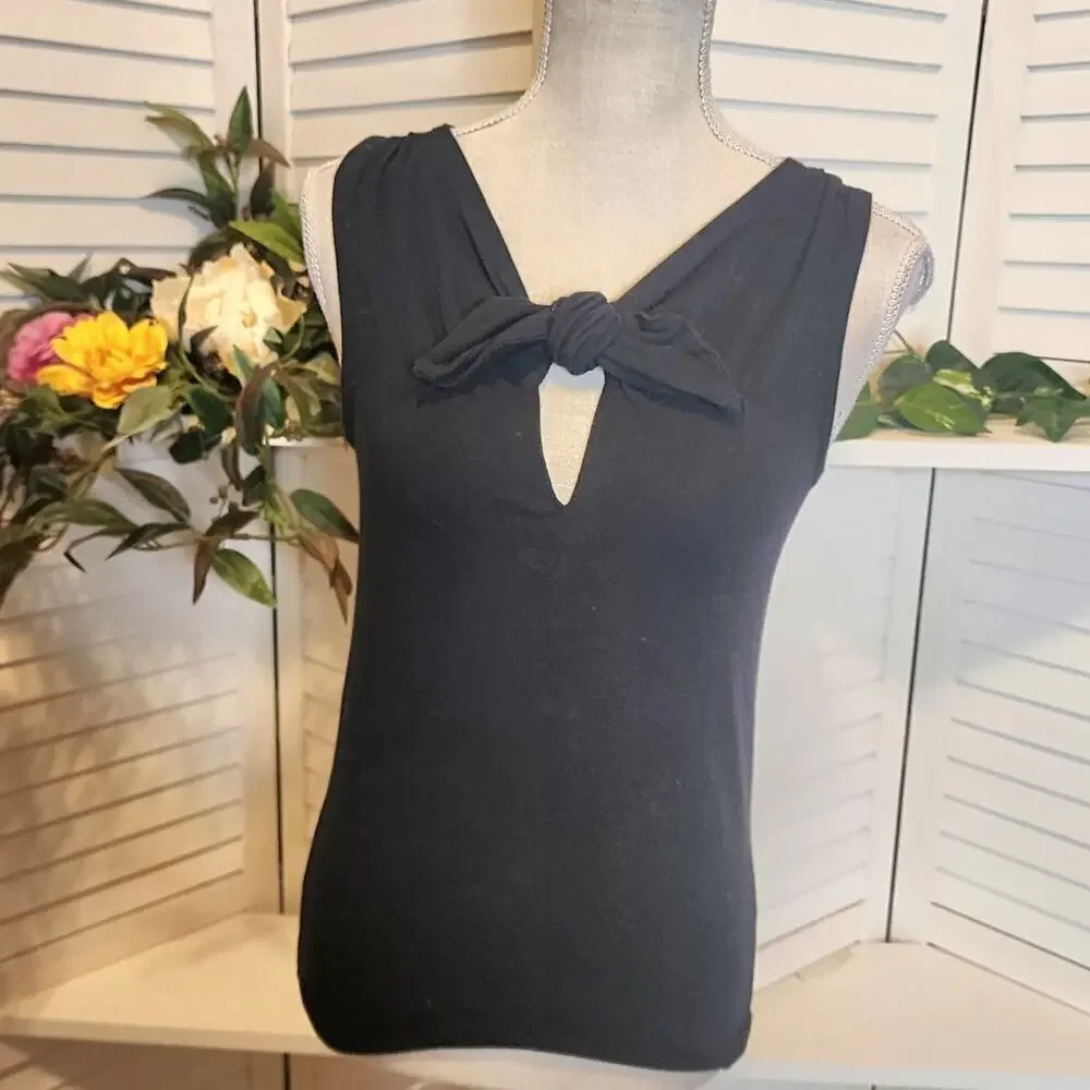 KATE SPADE KNOTTED FRONT BLACK BLOUSE SIZE SMALL